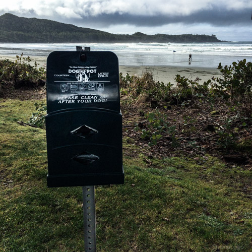 VanDoggo-Cox-Bay-Dispenser